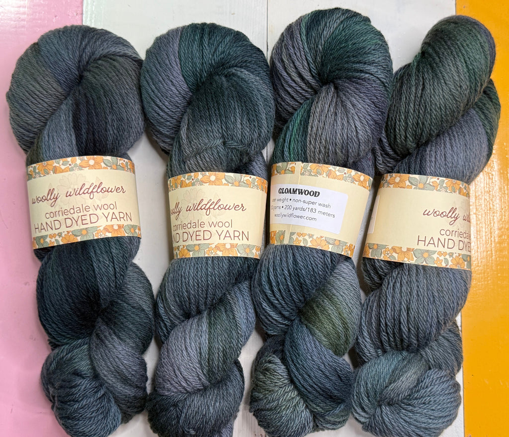 GLOAMWOOD corriedale aran yarn