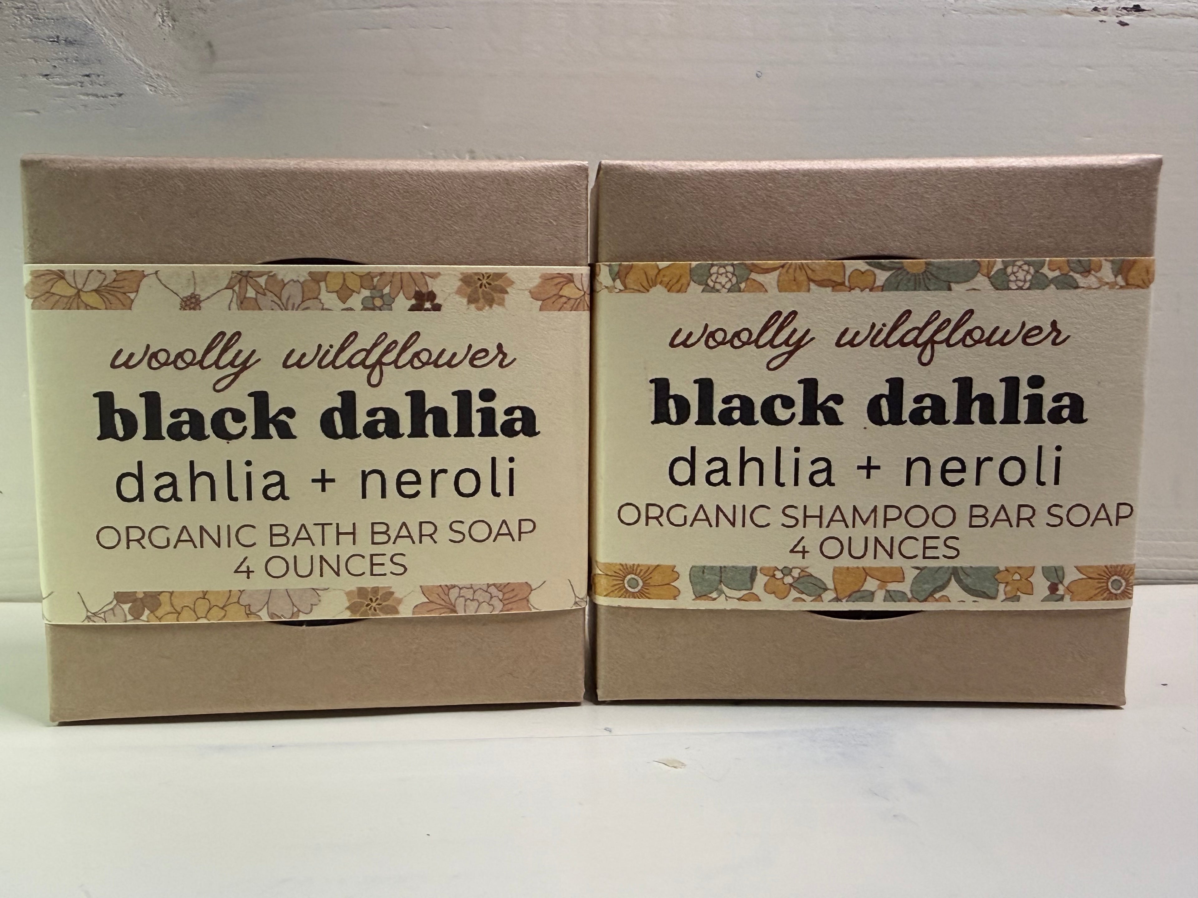 BLACK DAHLIA organic shampoo bar soap