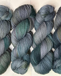 GLOAMWOOD corriedale aran yarn