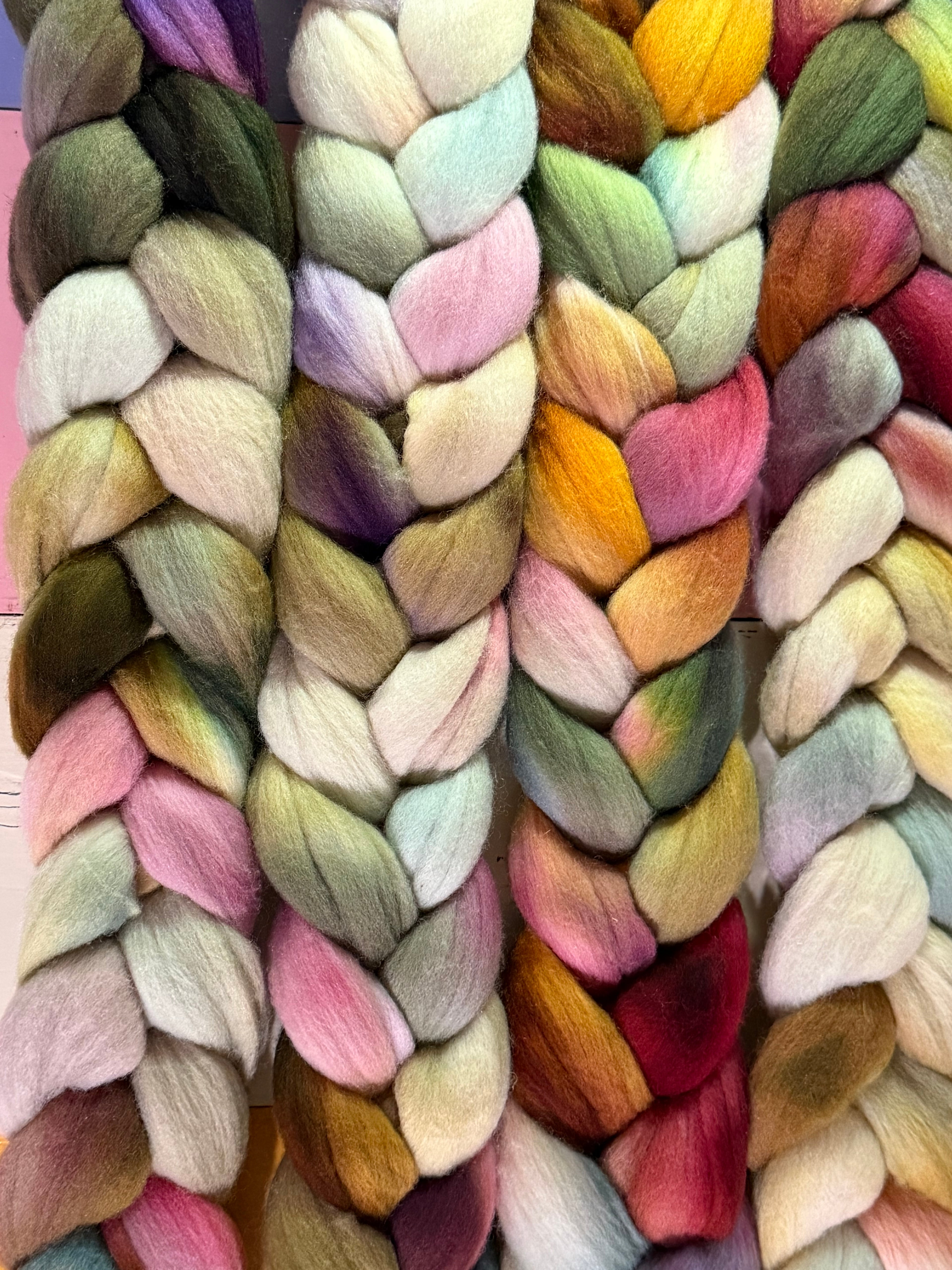 DESERT ROSE Targhee fiber