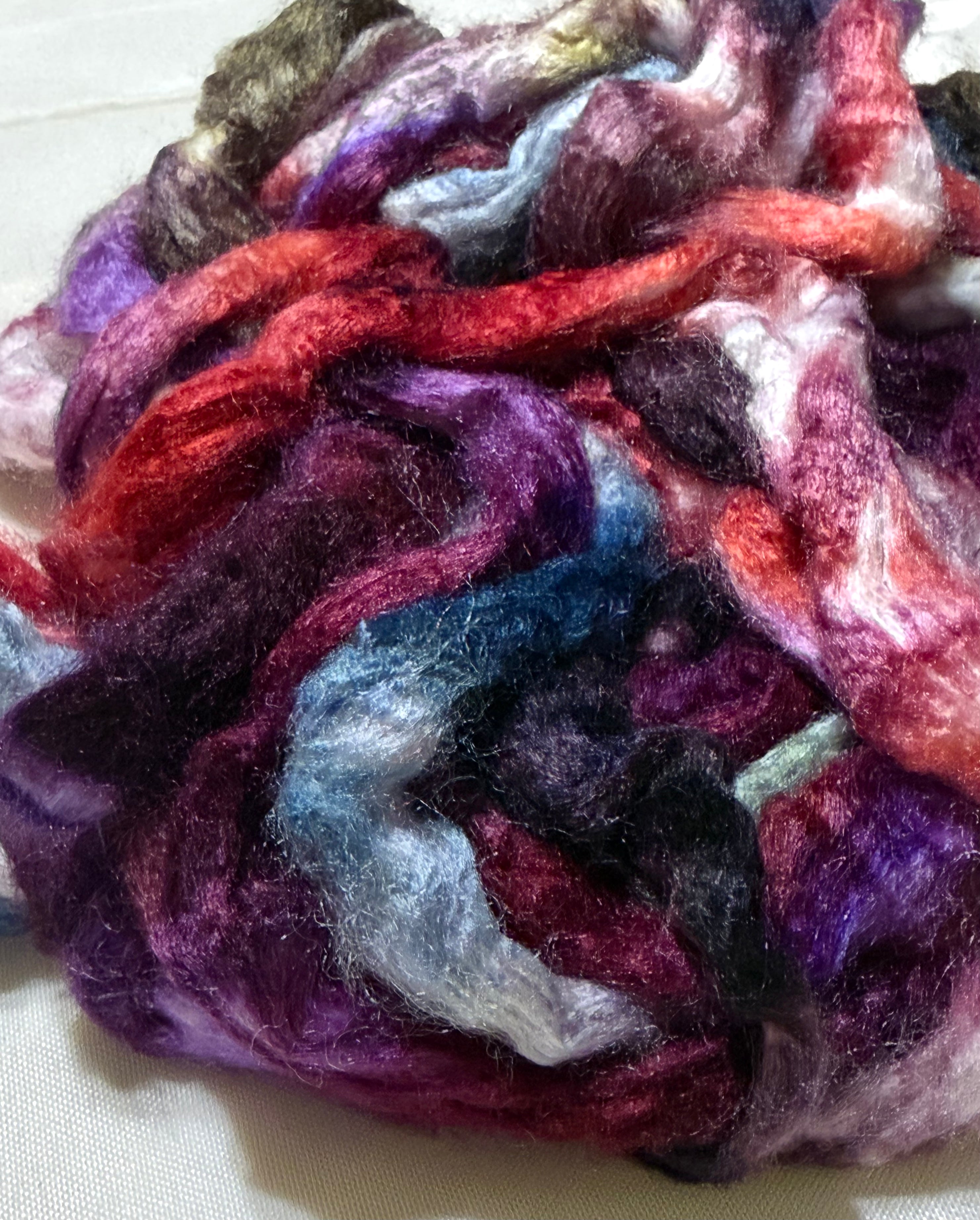 HECATE Tussah silk fiber