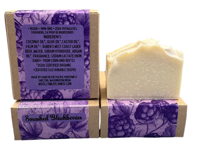 SMASHED BLACKBERRIES vegan shampoo bar